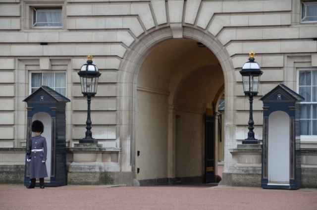 Buckingham Palace  è la residenza ufficiale della sovrana del Regno Unito