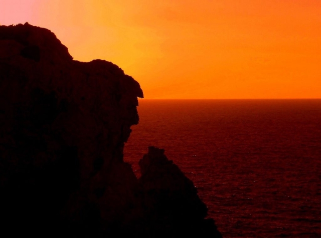 Da questa foto puoi ammirare i più suggestivi tramonti di Minorca